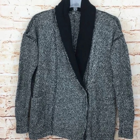 Post Practice Cardigan - Picture 8 of 8